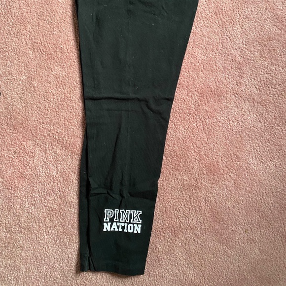 Leggings - Picture 2 of 3